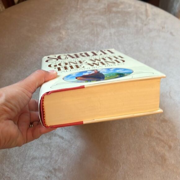 HC Scarlett The Sequel to Gone With The Wind EUC - Picture 2 of 5